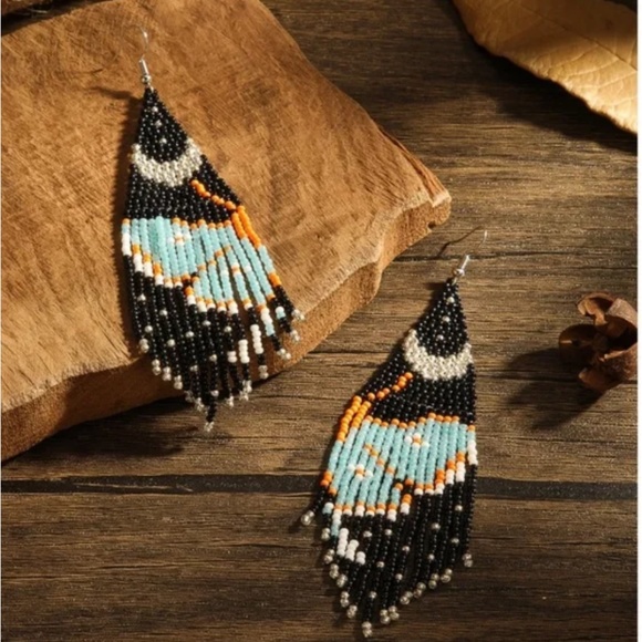❤️❤️FREE Butterfly Fringe Beaded Tassel Chic Glam Bug Vaca Hip Farm Art Earrings - Picture 3 of 4